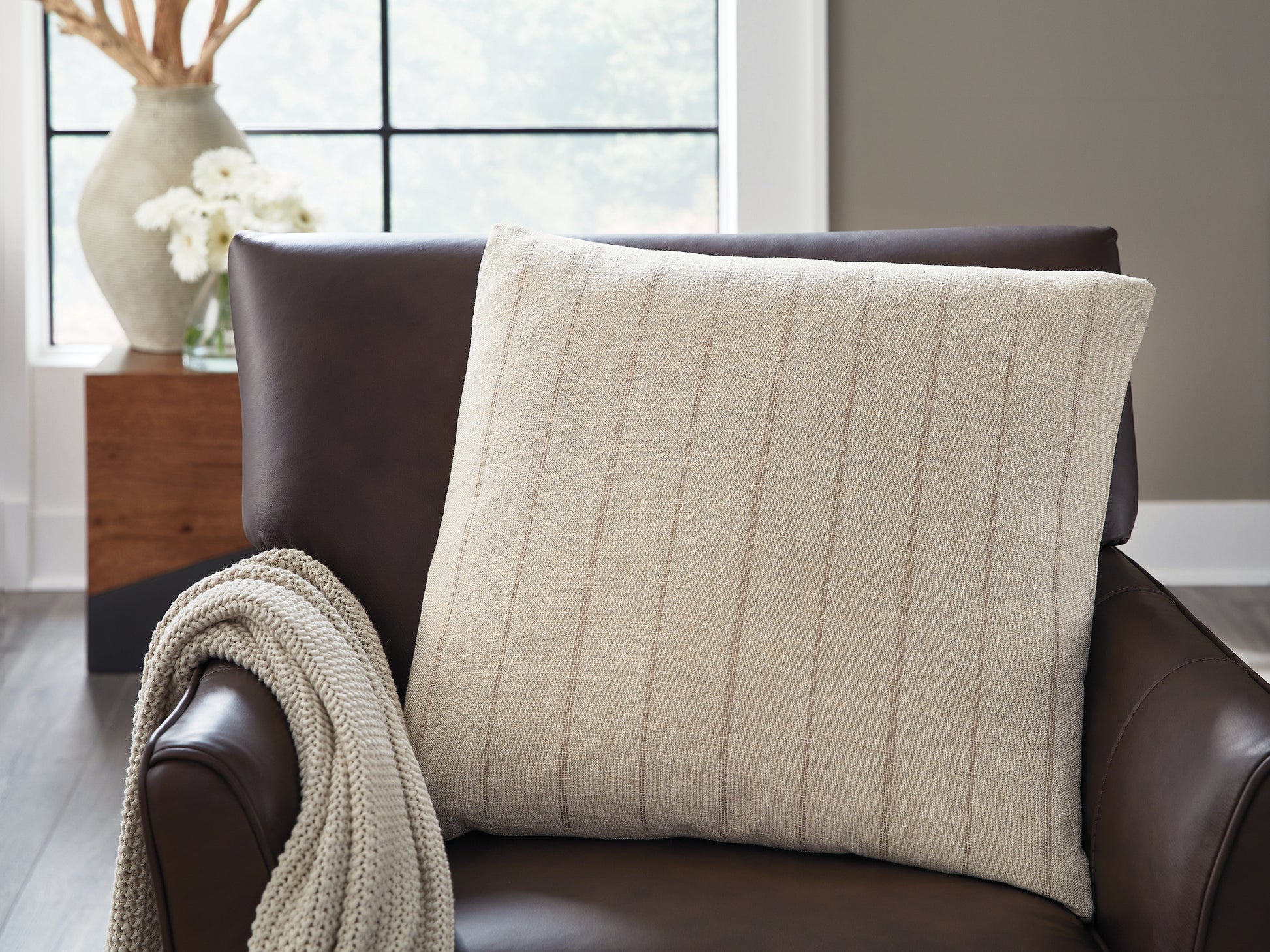 Ocala Furniture Outlet - Ashley Furniture - Valwick Pillows - Pillow (4/CS) - A1001180