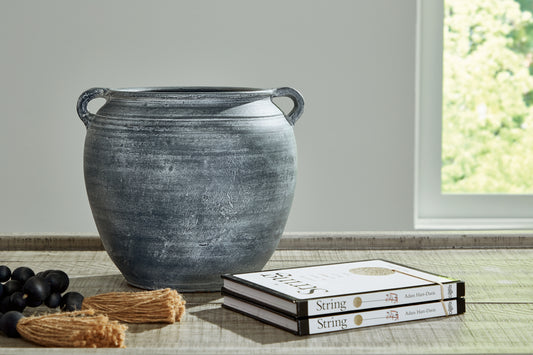 Ocala Furniture Outlet - Ashley Furniture - Meadie Vase - Vase / Distressed Black - A2000790