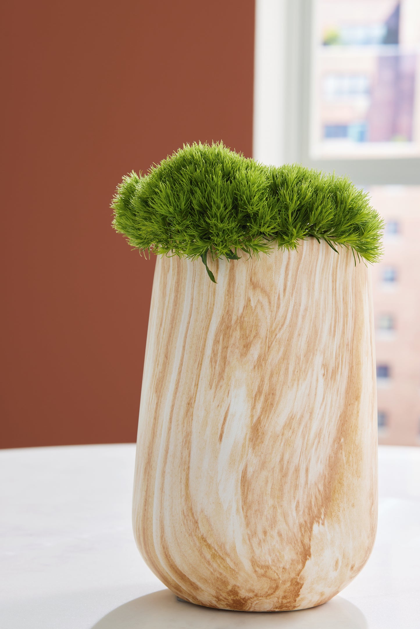 Ocala Furniture Outlet - Ashley Furniture - Cammen Vase - Vase / Tan/White - A2000646