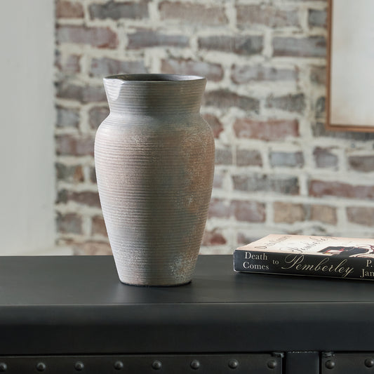 Ocala Furniture Outlet - Ashley Furniture - Brickmen Vase - Vase / Antique Gray - A2000657