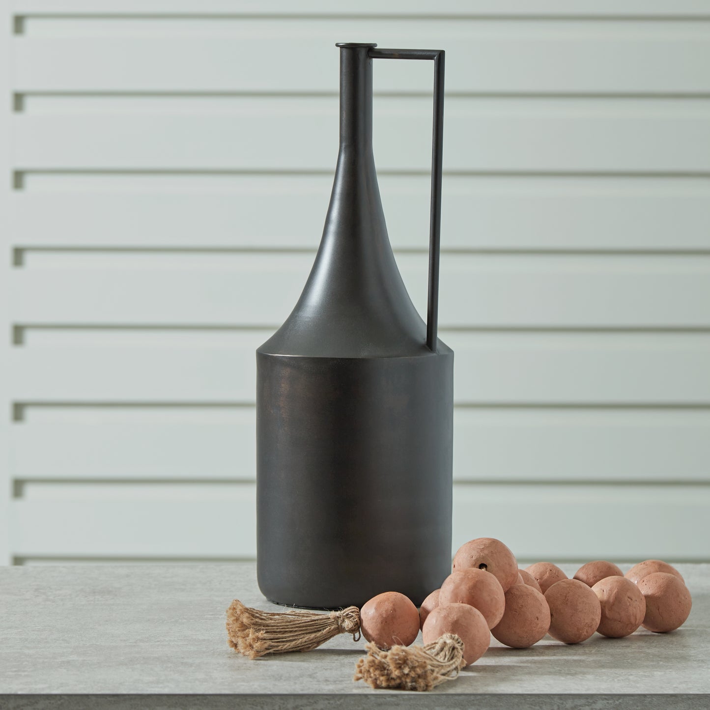 Ocala Furniture Outlet - Ashley Furniture - Zainforth Vase - Vase - A2000695