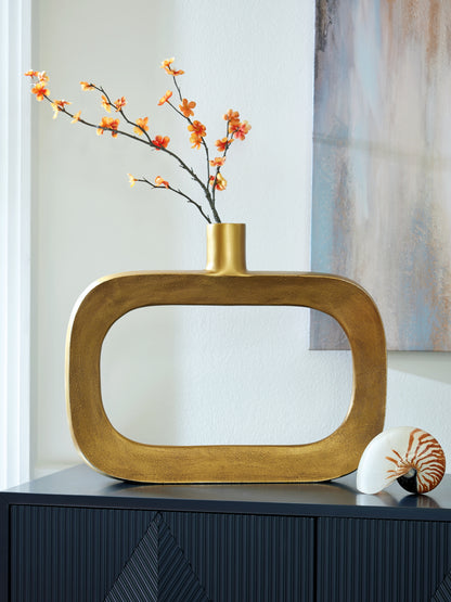 Ocala Furniture Outlet - Ashley Furniture - Lawtonville Vase - Vase / Antique Gold Finish - A2000751