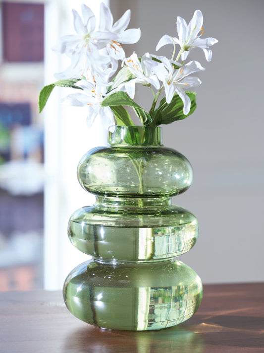 Ocala Furniture Outlet - Ashley Furniture - Renethorne Vase - Vase / Green - A2000801