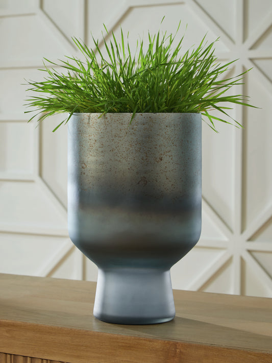 Ocala Furniture Outlet - Ashley Furniture - Pennmore Vase - Vase / Antique Blue - A2000813