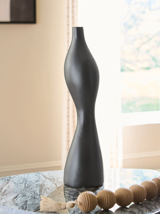 Ocala Furniture Outlet - Ashley Furniture - Judsen Vase - Vase / Black - A2000835