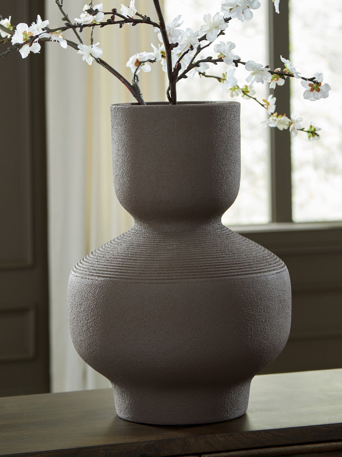 Ocala Furniture Outlet - Ashley Furniture - Dalsen Vase - Vase / Brown - A2000873