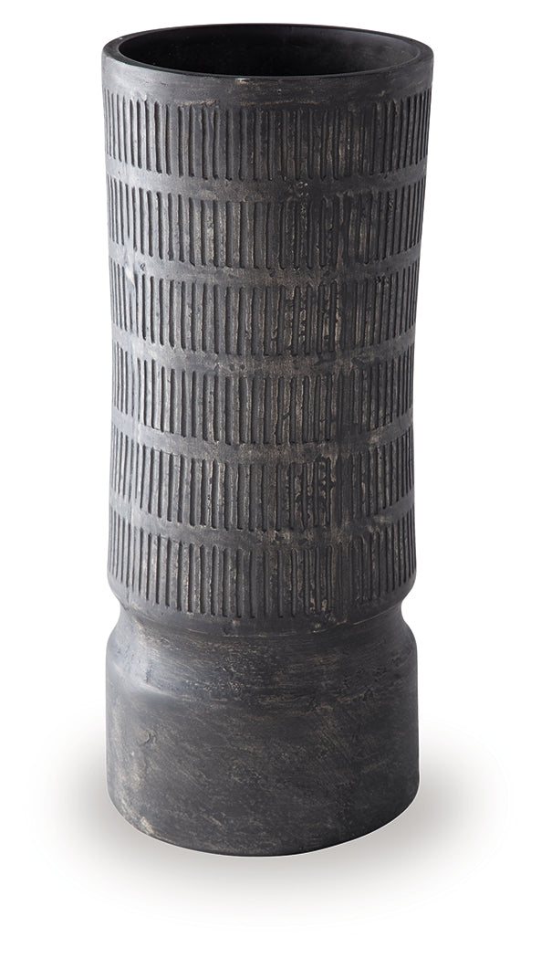 Beninworth Vase