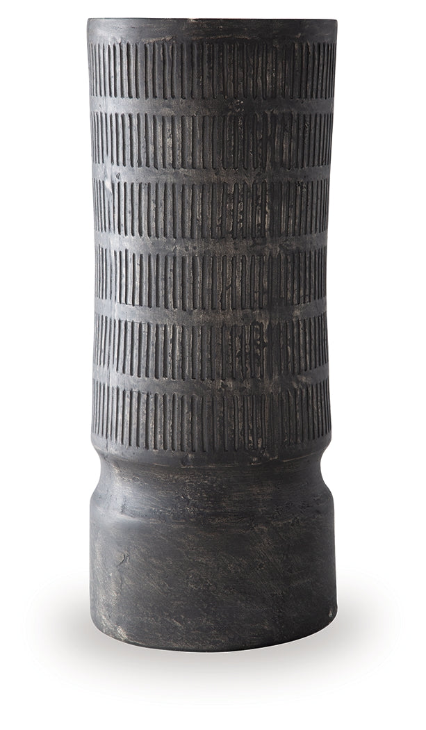 Beninworth Vase