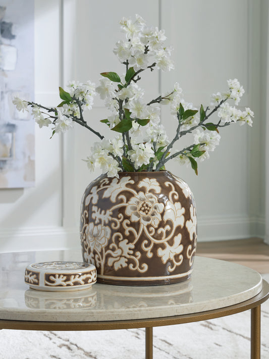 Ocala Furniture Outlet - Ashley Furniture - Adalham Jar - Jar - A2000910