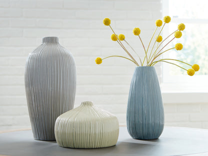 Ocala Furniture Outlet - Ashley Furniture - Eiderman Vase - Vase Set (3/CN) - A2000913
