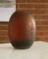Vase (2/CS)