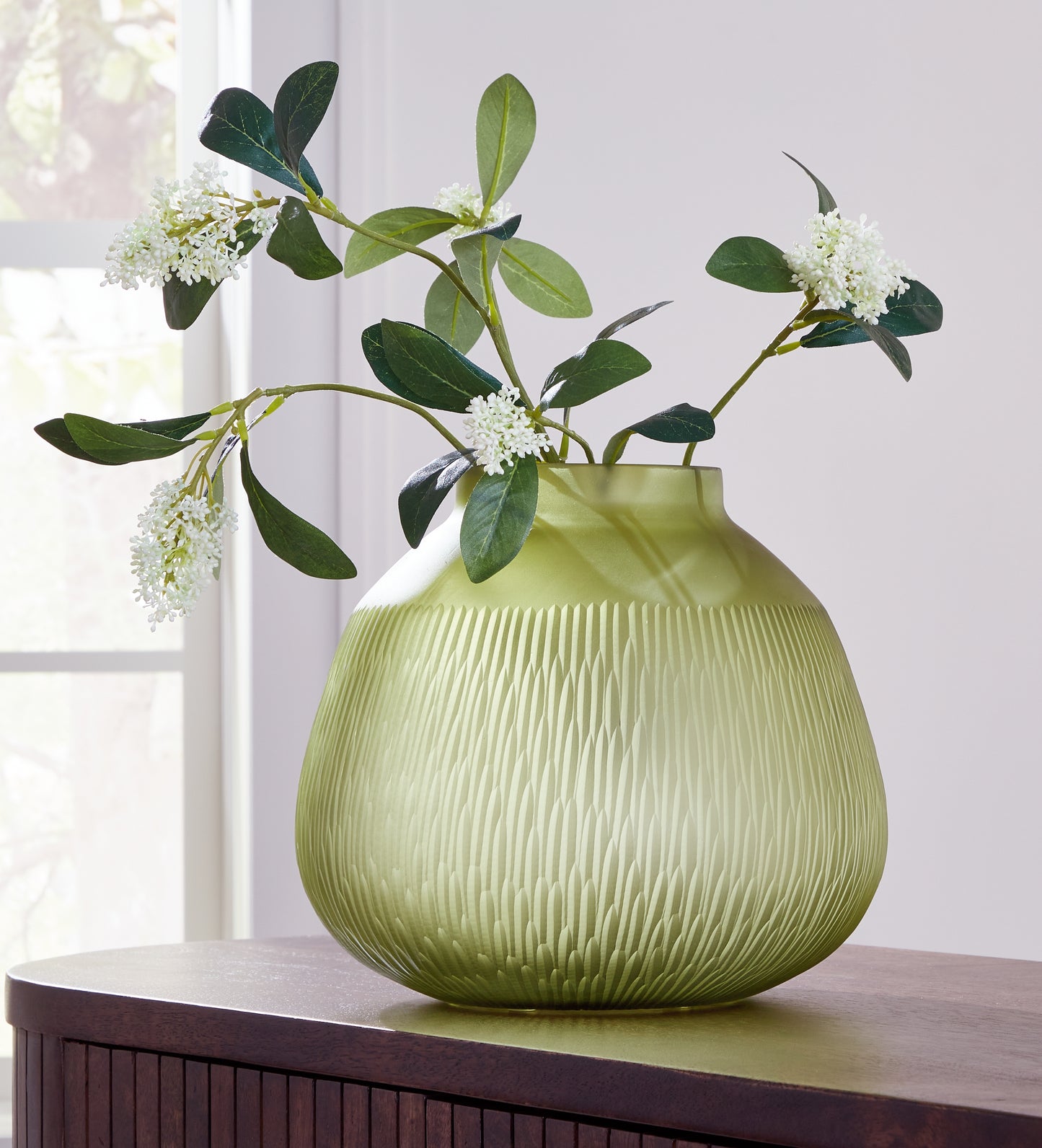 Ocala Furniture Outlet - Ashley Furniture - Scottyard Vase - Vase / Olive Green - A2900007