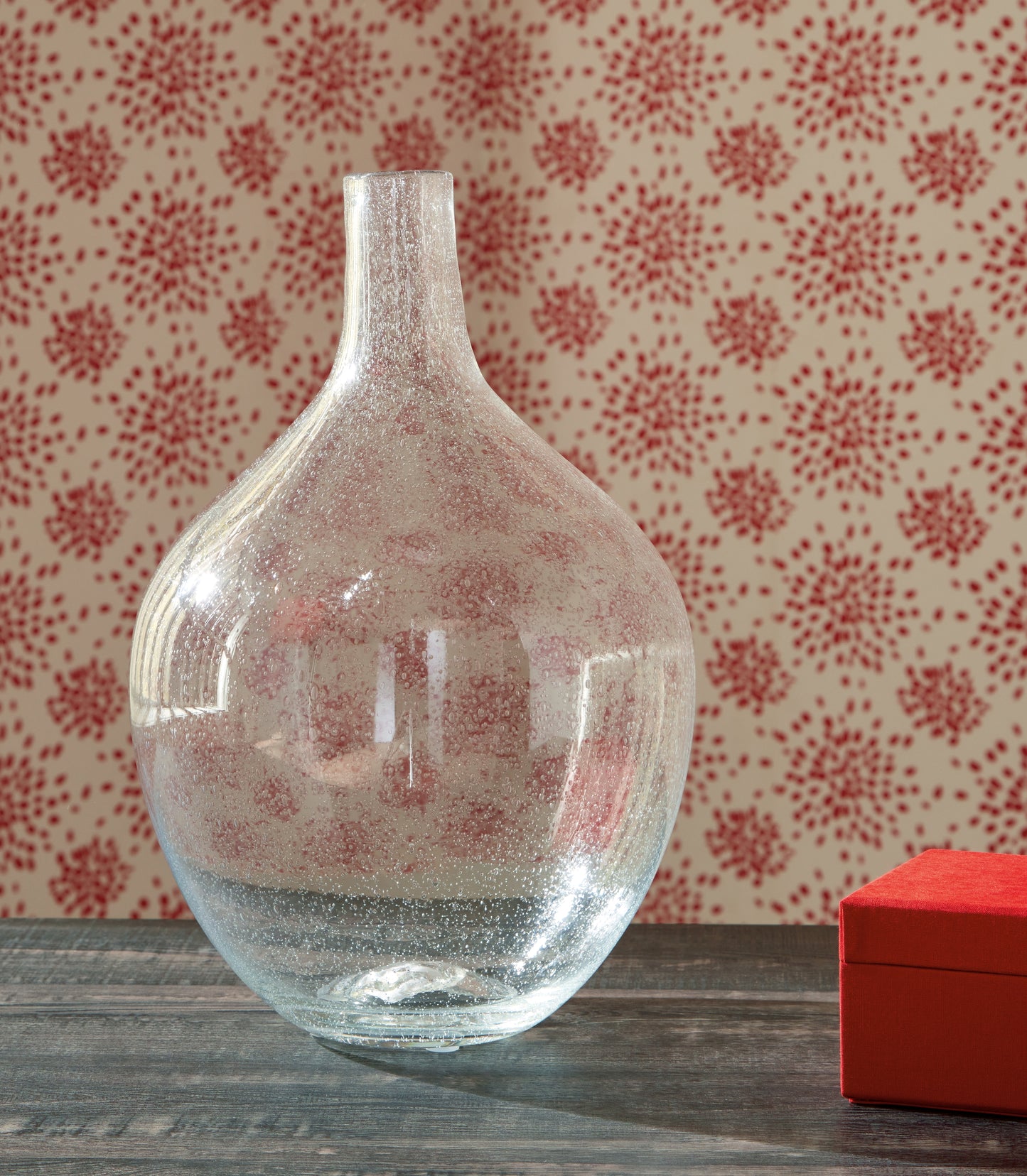 Ocala Furniture Outlet - Ashley Furniture - Kurthorne Vase - Vase / Clear - A2900028
