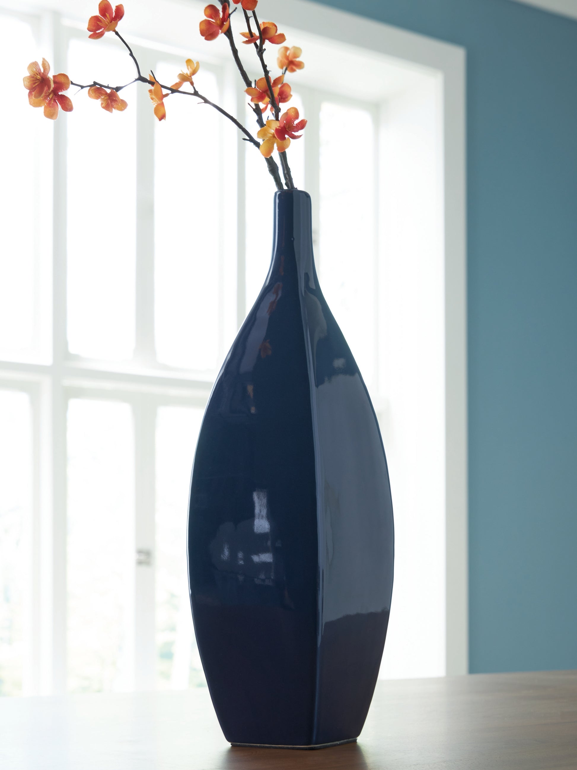 Ocala Furniture Outlet - Ashley Furniture - Abtinson Vase - Vase / Navy - A2900033