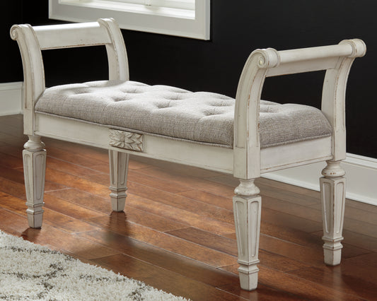 Ocala Furniture Outlet - Ashley Furniture - Realyn Accent Bench - Accent Bench / Antique White / 46"W x 16"D x 26"H - A3000157