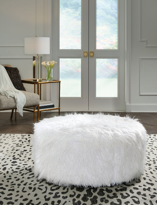 Ocala Furniture Outlet - Ashley Furniture - Galice Living Room - Oversized Accent Ottoman / White - A3000334