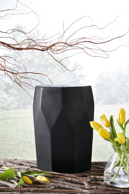 Ocala Furniture Outlet - Ashley Furniture - Rhysworth Stool - Stool / Black - A3000632