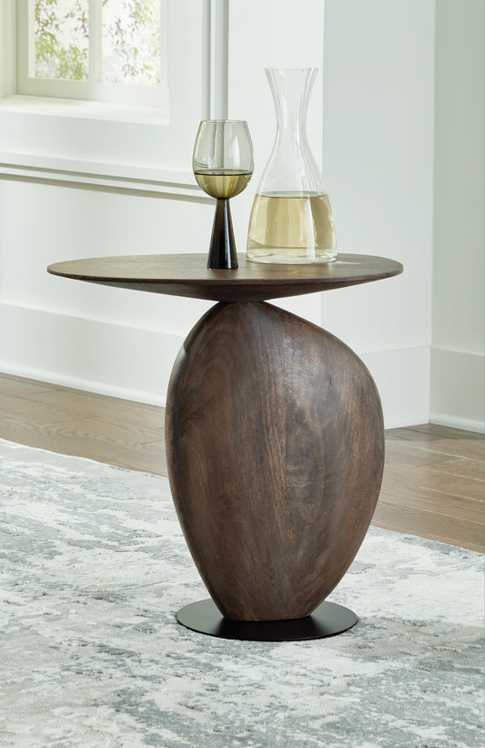 Ocala Furniture Outlet - Ashley Furniture - Cormmet Accent Table - Accent Table / Brown/Black - A4000612