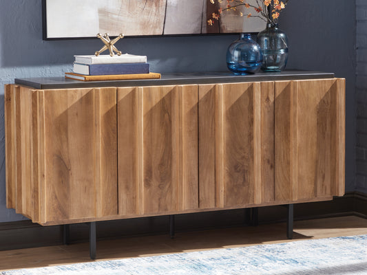 Ocala Furniture Outlet - Ashley Furniture - Quintavious Accent Cabinet - Accent Cabinet / Brown/Charcoal - A4000685