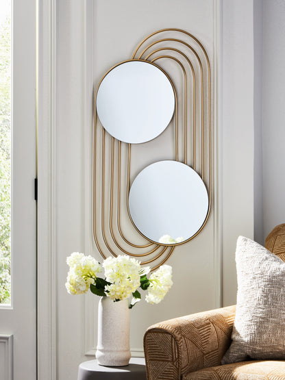 Ocala Furniture Outlet - Ashley Furniture - Warrenley Mirror - Accent Mirror / Gold Finish - A8010401