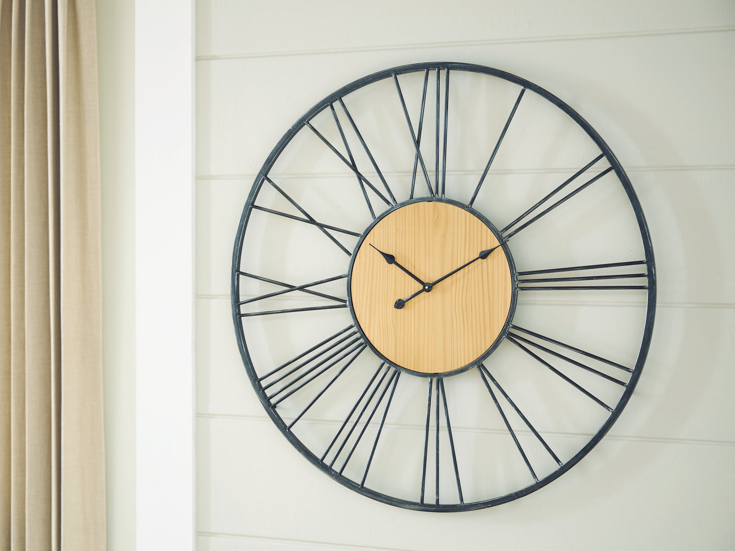 Ocala Furniture Outlet - Ashley Furniture - Brockett Wall Decor - Wall Clock - A8010452