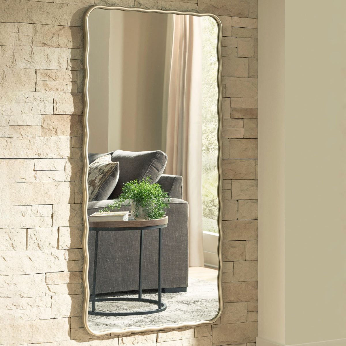 Ocala Furniture Outlet - Ashley Furniture - Brenthill Mirror - Accent Mirror - A8010473
