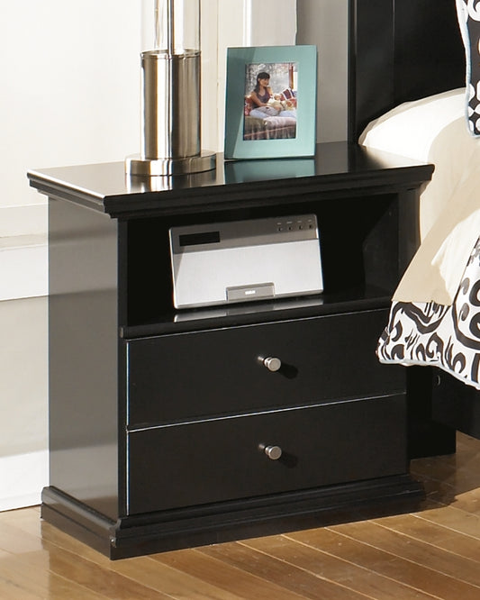 Ocala Furniture Outlet - Ashley Furniture - Maribel Bedroom - King Panel Bed / Black - B138B57