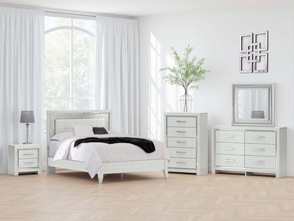 Ocala Furniture Outlet - Ashley Furniture - Zyniden Bedroom - Queen Upholstered Panel Bed / Silver - B2114B2