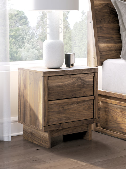 Ocala Furniture Outlet - Ashley Furniture - Chirason Bedroom - Twin Panel Bed with Storage / Brown - PCB3367B27