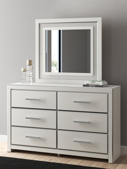 Ocala Furniture Outlet - Ashley Furniture - Zuraleus Bedroom - Dresser and Mirror / White - PCB3381B1