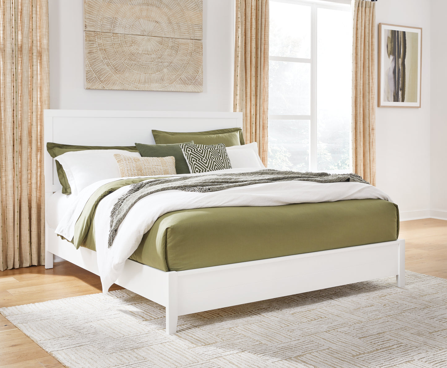 Ocala Furniture Outlet - Ashley Furniture - Binterglen Bedroom - Queen Panel Bed / White - B427B6