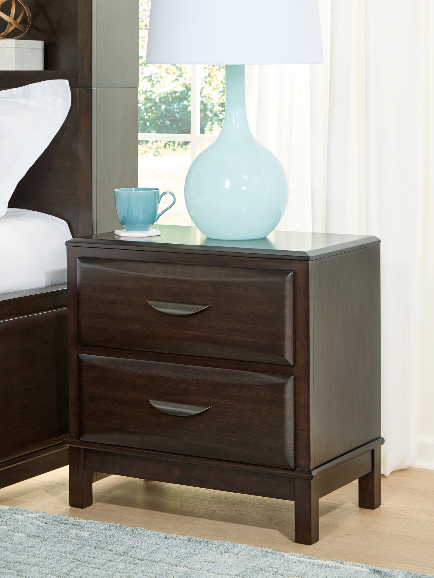 Ocala Furniture Outlet - Ashley Furniture - Vanmore Bedroom - Two Drawer Night Stand / Dark Brown - B479-92