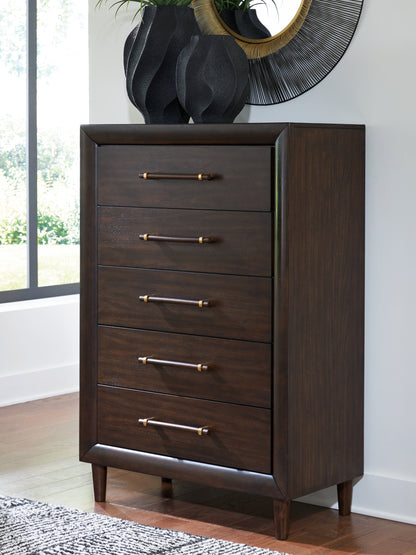 Ocala Furniture Outlet - Ashley Furniture - Dantenton Bedroom - Five Drawer Chest / Merlot - B611-46