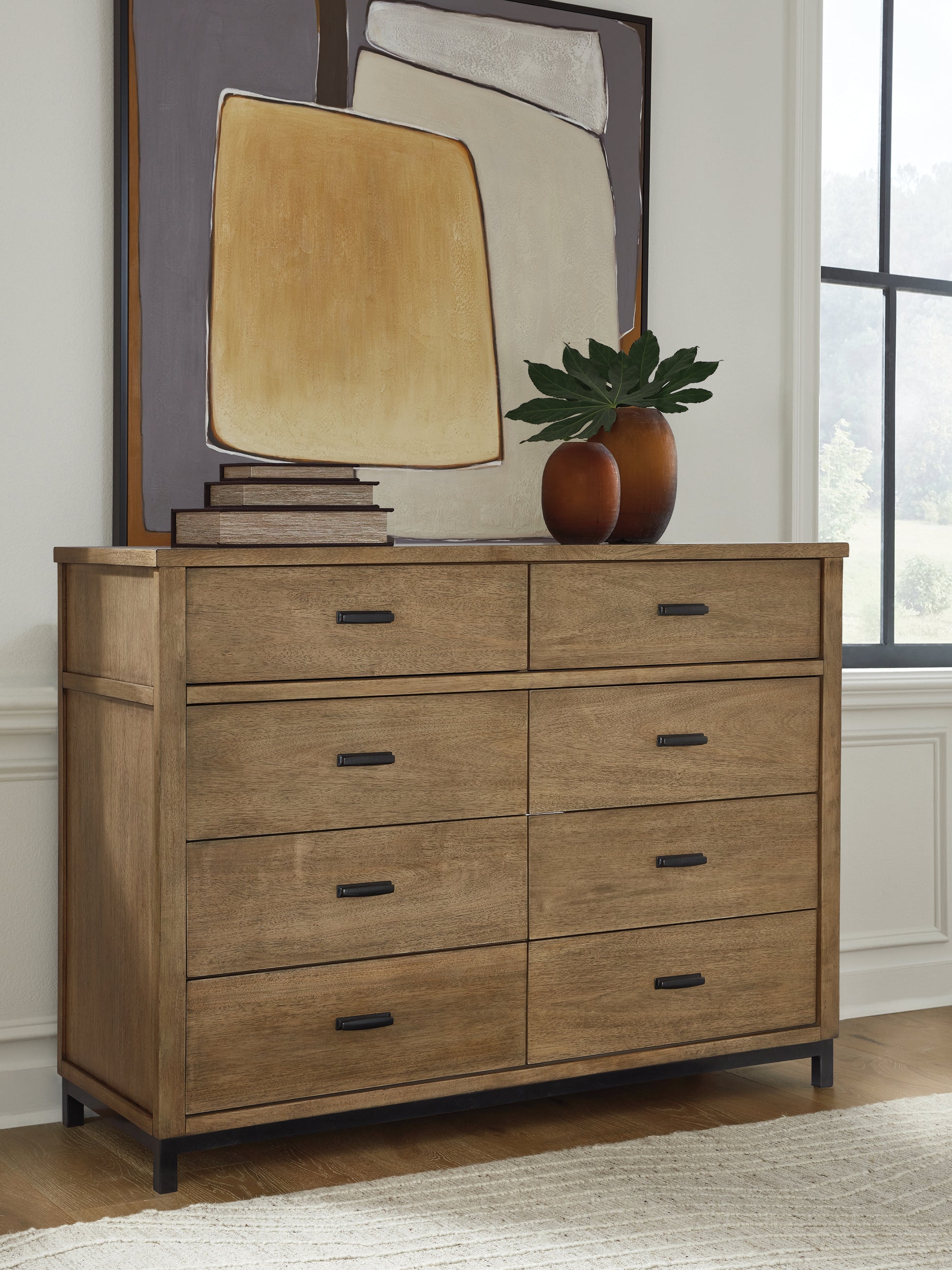 Ocala Furniture Outlet - Ashley Furniture - Tomtyn Bedroom - Five Drawer Chest / Light Brown - B622-46