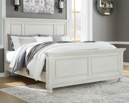 Ocala Furniture Outlet - Ashley Furniture - Robbinsdale Bedroom - California King Panel Bed / Antique White - B742B7