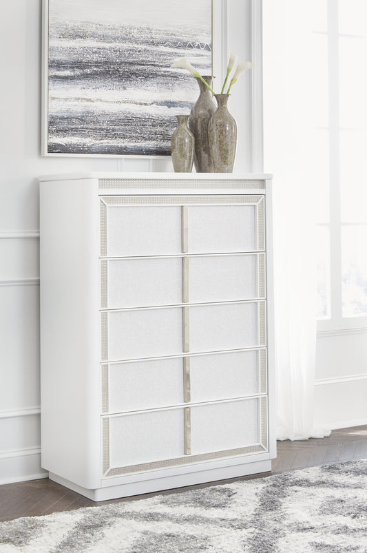 Ocala Furniture Outlet - Ashley Furniture - Chalanna Bedroom - Dresser and Mirror / White - B822B1