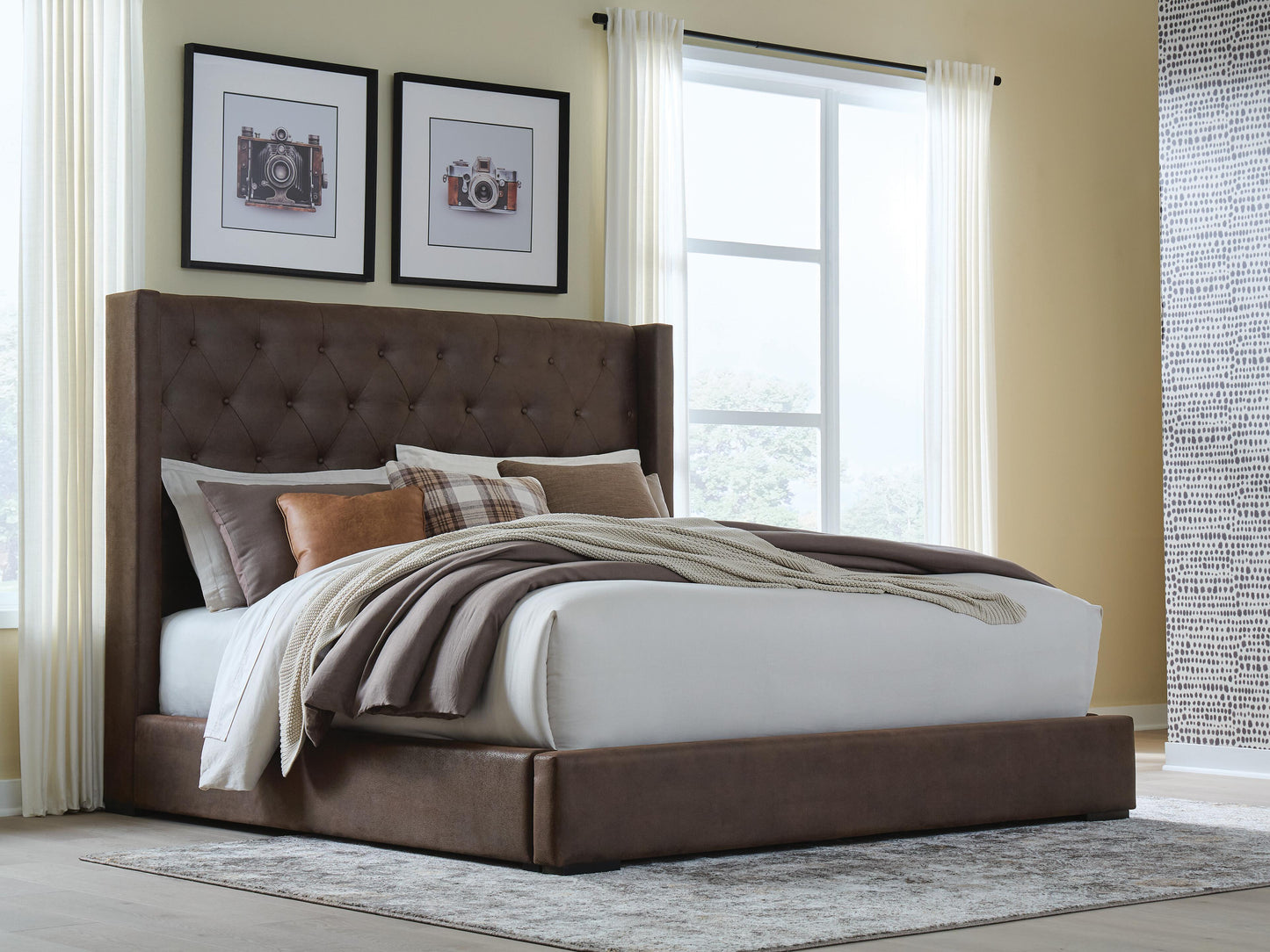 Ocala Furniture Outlet - Ashley Furniture - Lavernty Bedroom - King Upholstered Storage Bed - PCB9002B2