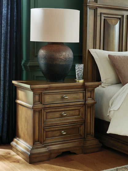 Ocala Furniture Outlet - Ashley Furniture - Frantanna Bedroom - Three Drawer Night Stand / Brown - PCB949-93
