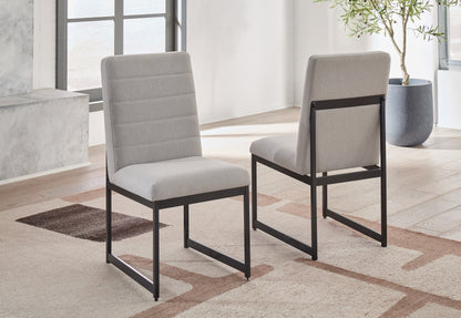 Ocala Furniture Outlet - Ashley Furniture - Tomtyn Dining Room - Dining Chair (Set of 2) / Light Brown - D622-01X2