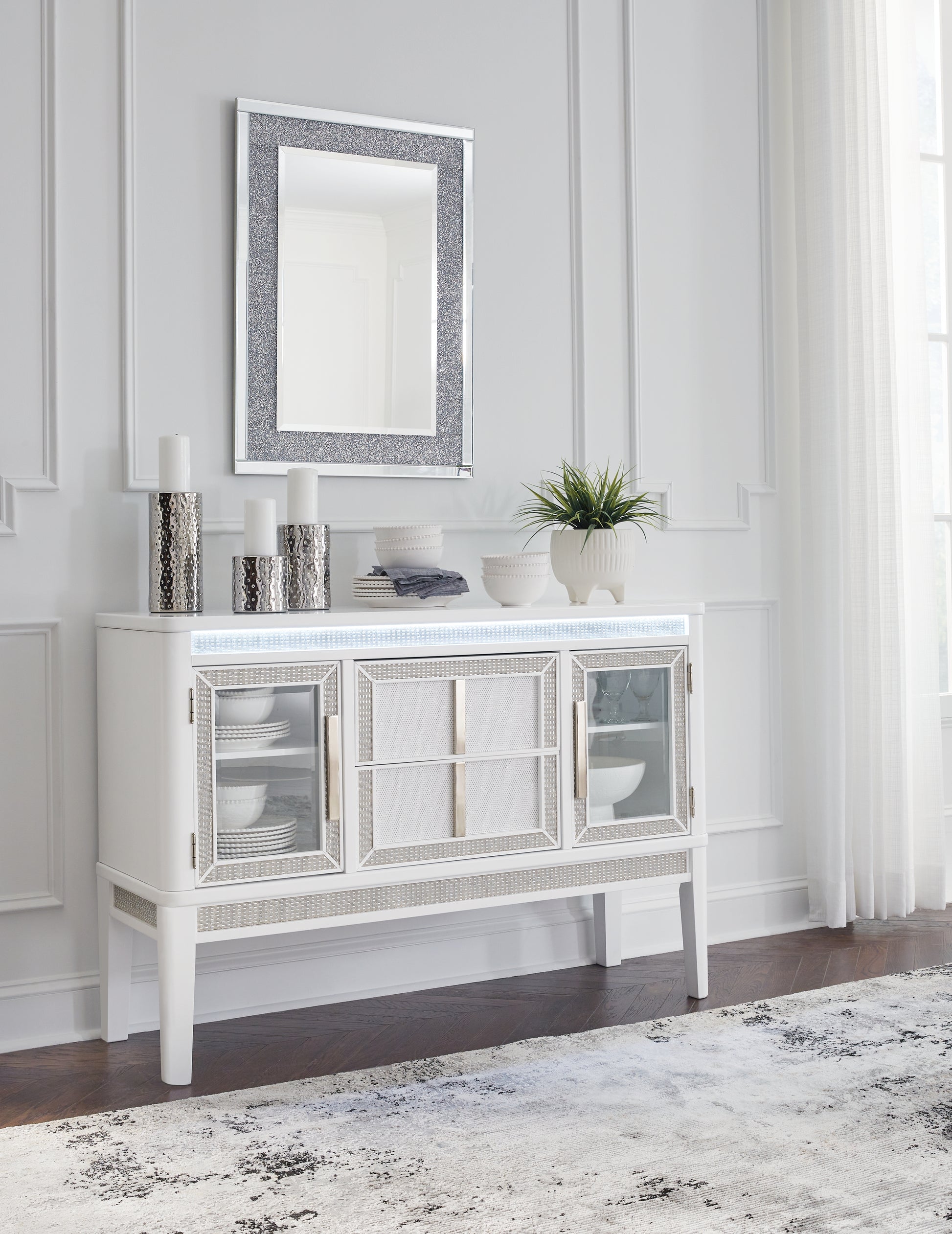 Ocala Furniture Outlet - Ashley Furniture - Chalanna Dining Room - Dining Chair (Set of 2) / White - D822-01X2