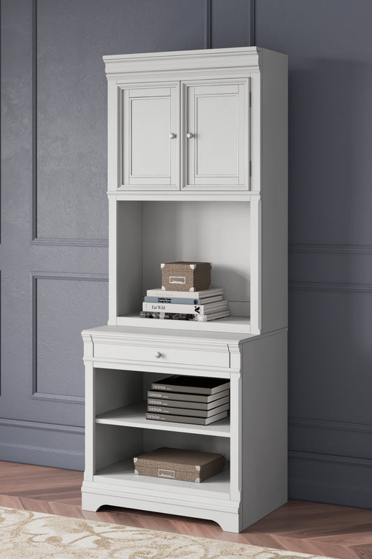 Ocala Furniture Outlet - Ashley Furniture - Kanwyn Bookcase - Bookcase / Whitewash - H777H7