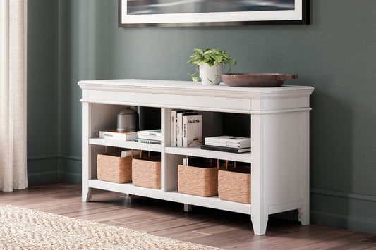 Ocala Furniture Outlet - Ashley Furniture - Kanwyn Credenza - Credenza / Whitewash - H777-46