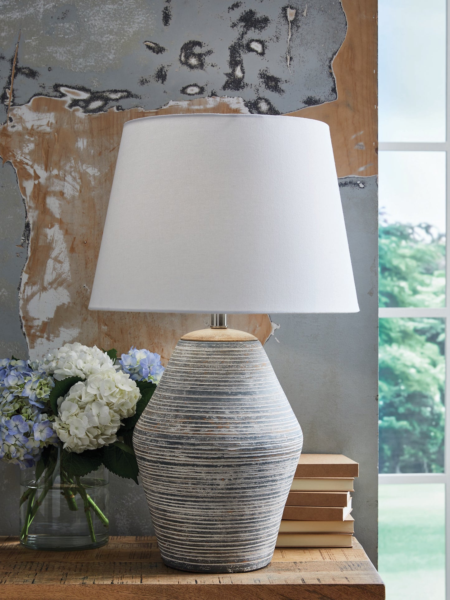 Ocala Furniture Outlet - Ashley Furniture - Lawrock Lighting - Terracotta Table Lamp (1/CN) / Antique Blue - L100834