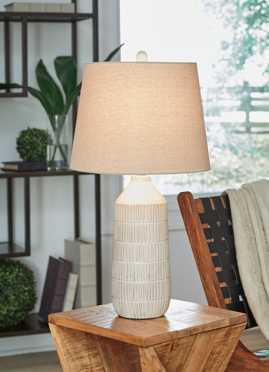 Ocala Furniture Outlet - Ashley Furniture - Willport Lighting - Ceramic Table Lamp (Set of 2) / Off White - L177994