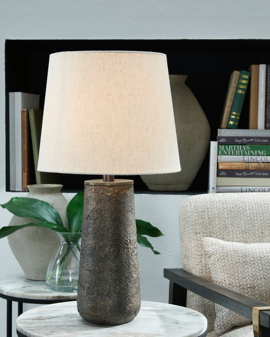 Ocala Furniture Outlet - Ashley Furniture - Chaston Lighting - Metal Table Lamp (Set of 2) / Antique White - L204464