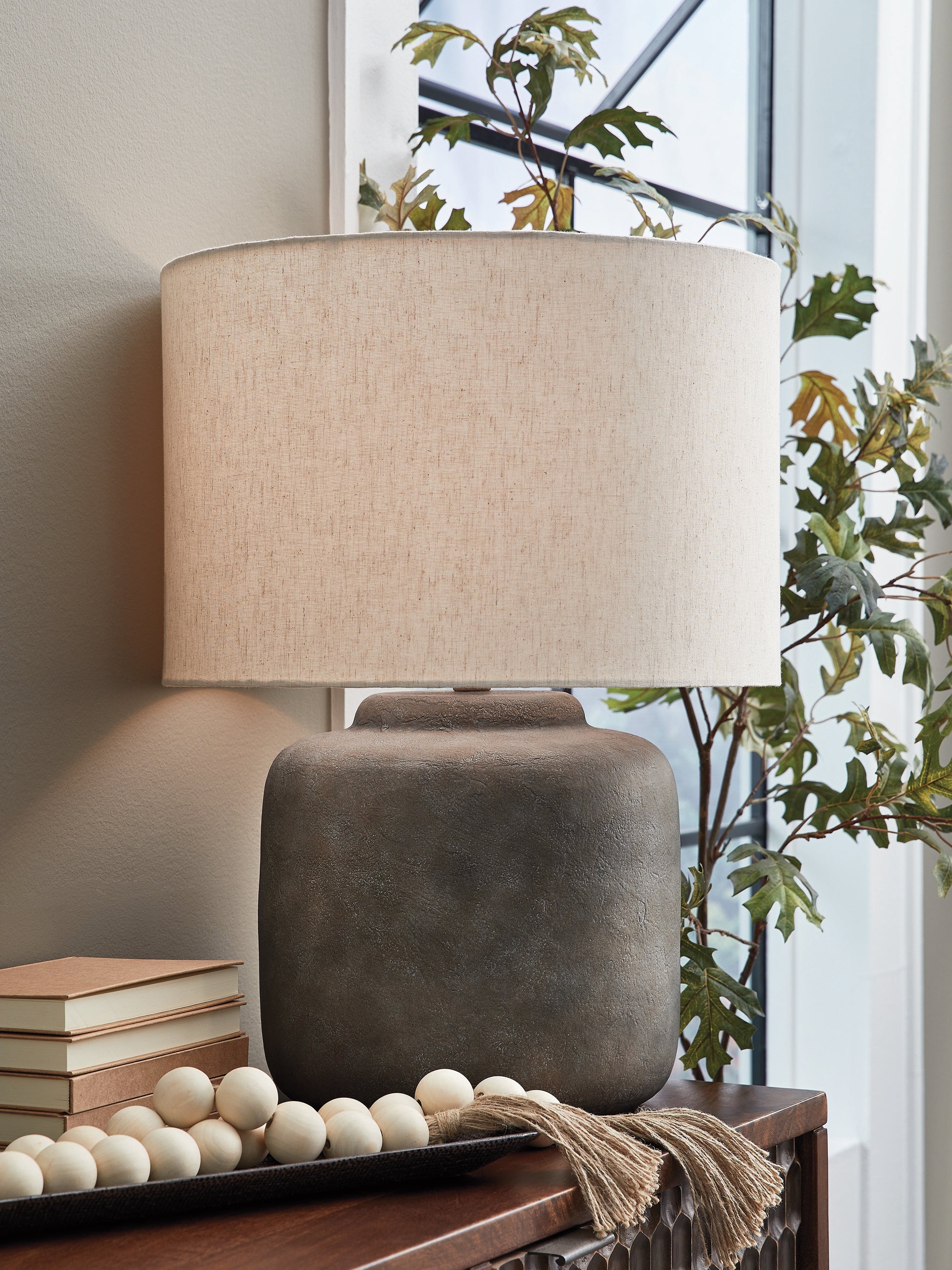 Ocala Furniture Outlet - Ashley Furniture - Zandophen Lighting - Metal Table Lamp (1/CN) - L207654