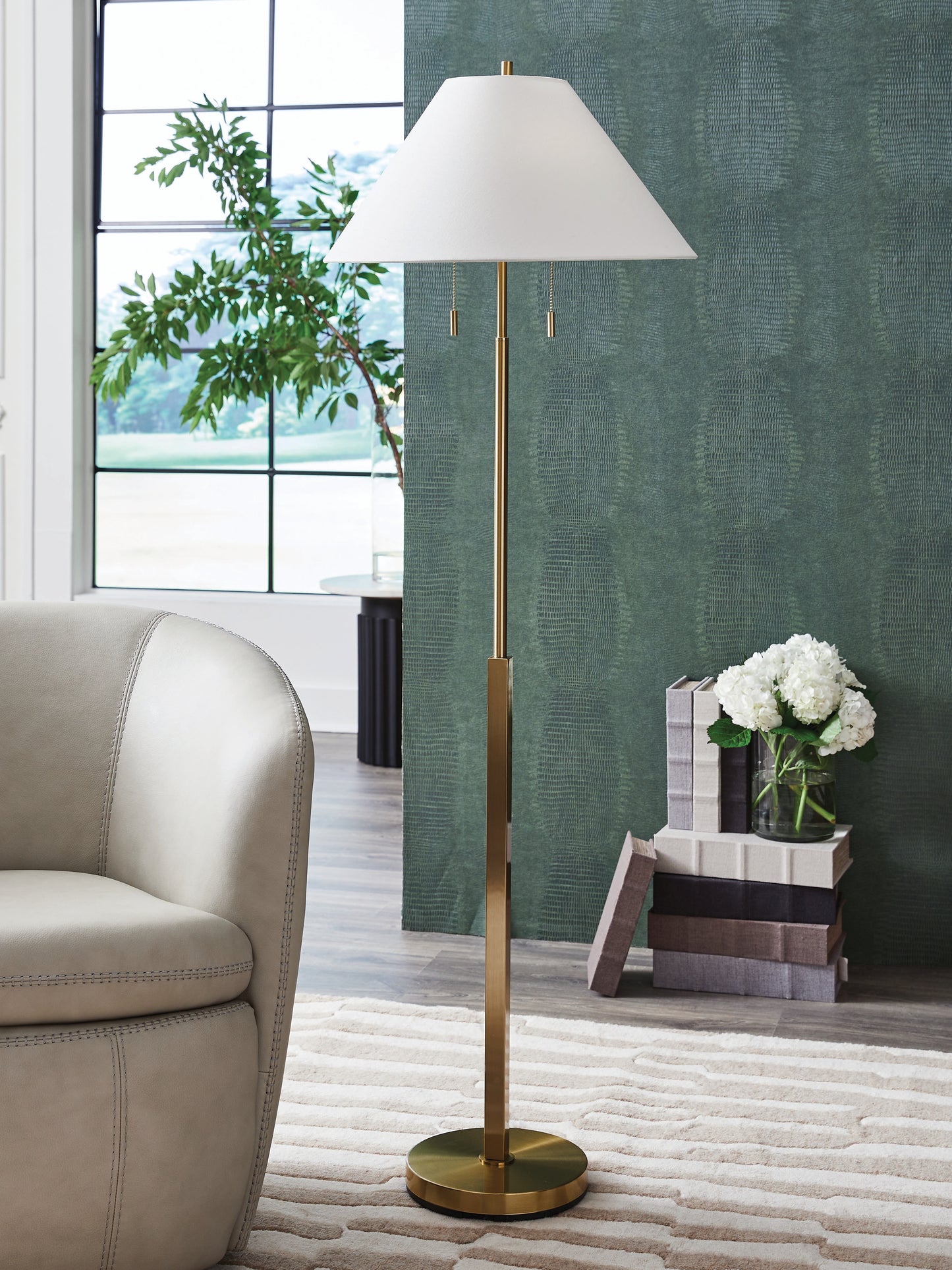 Ocala Furniture Outlet - Ashley Furniture - Haigwood Lighting - Metal Floor Lamp (1/CN) / Gold Finish - L208471