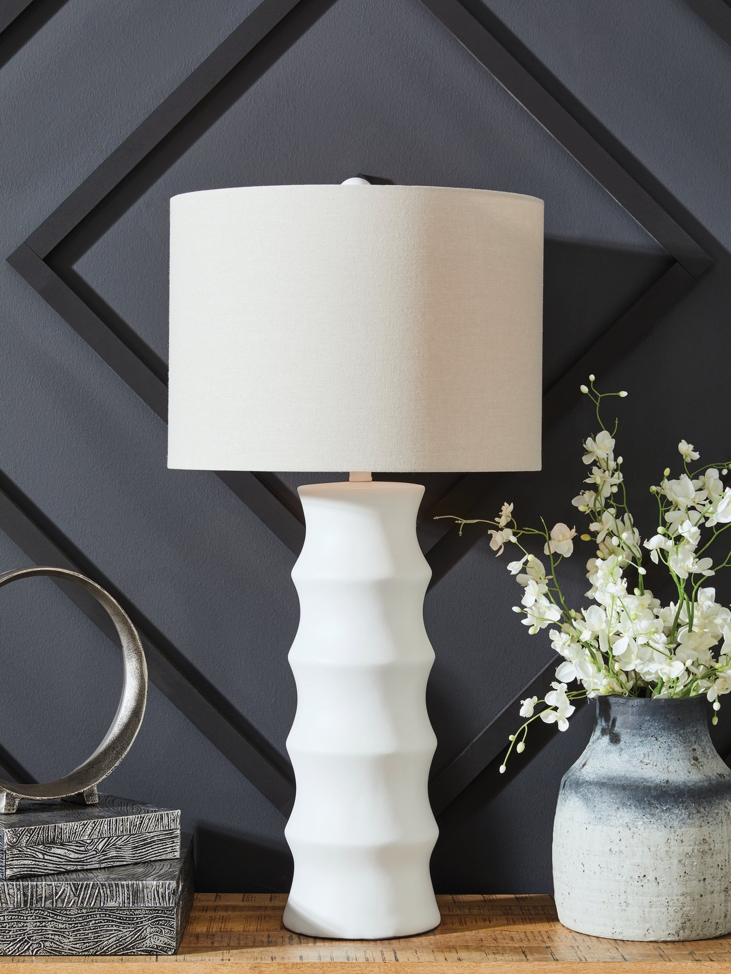Ocala Furniture Outlet - Ashley Furniture - Veraleigh Lighting - Poly Table Lamp (1/CN) / White - L235854