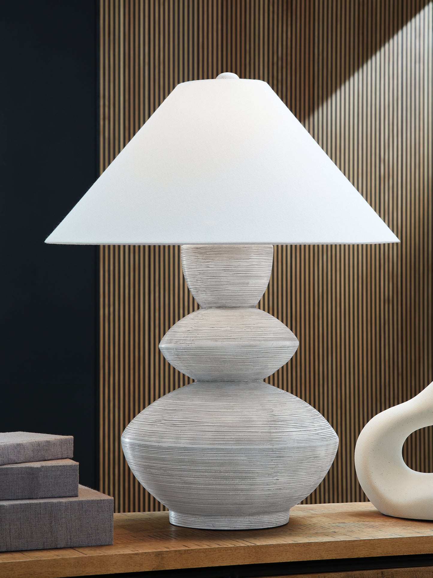 Ocala Furniture Outlet - Ashley Furniture - Brickdon Lighting - Poly Table Lamp (1/CN) / Distressed White - L235874