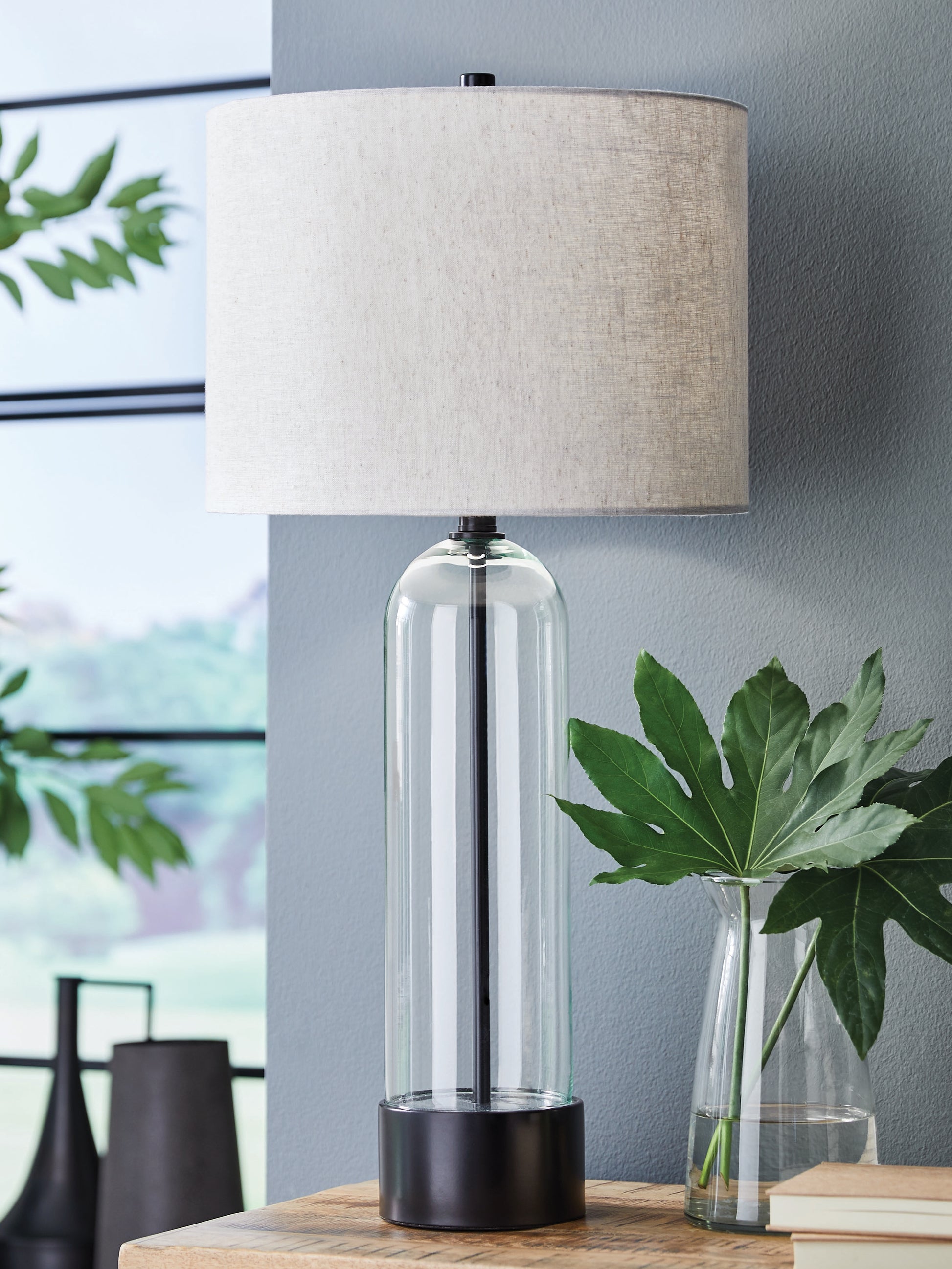 Ocala Furniture Outlet - Ashley Furniture - Kerrbrook Lighting - Glass Table Lamp (1/CN) / Clear/Black - L430944